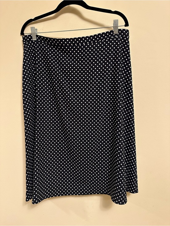 St. John Dresses & Skirts - St. John Polka Dot Skirt Black And White 12